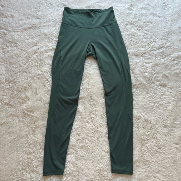 Old Navy Active Go Dry Forest Green Leggings With Mesh M - Picture 2 of 13